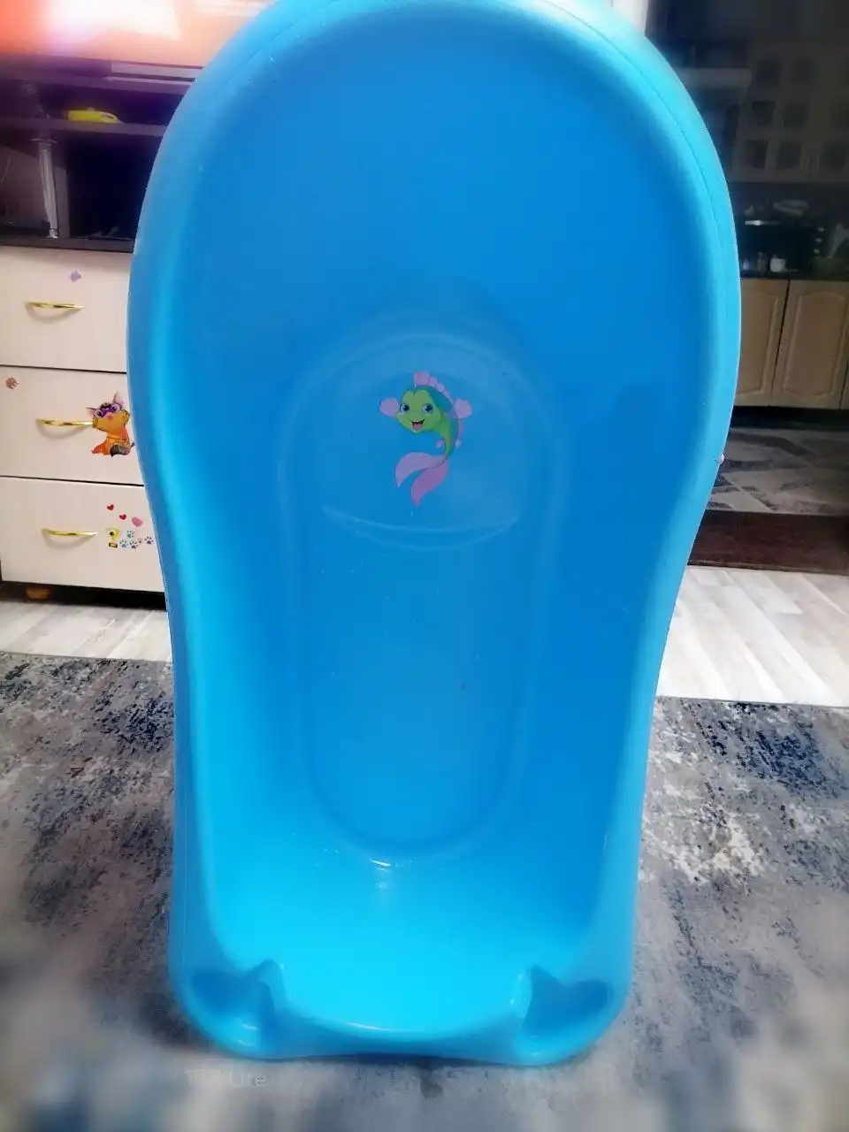 Продам детскую кроватку с матрасом и ванночкой - Товары для детей в Новоаннинский