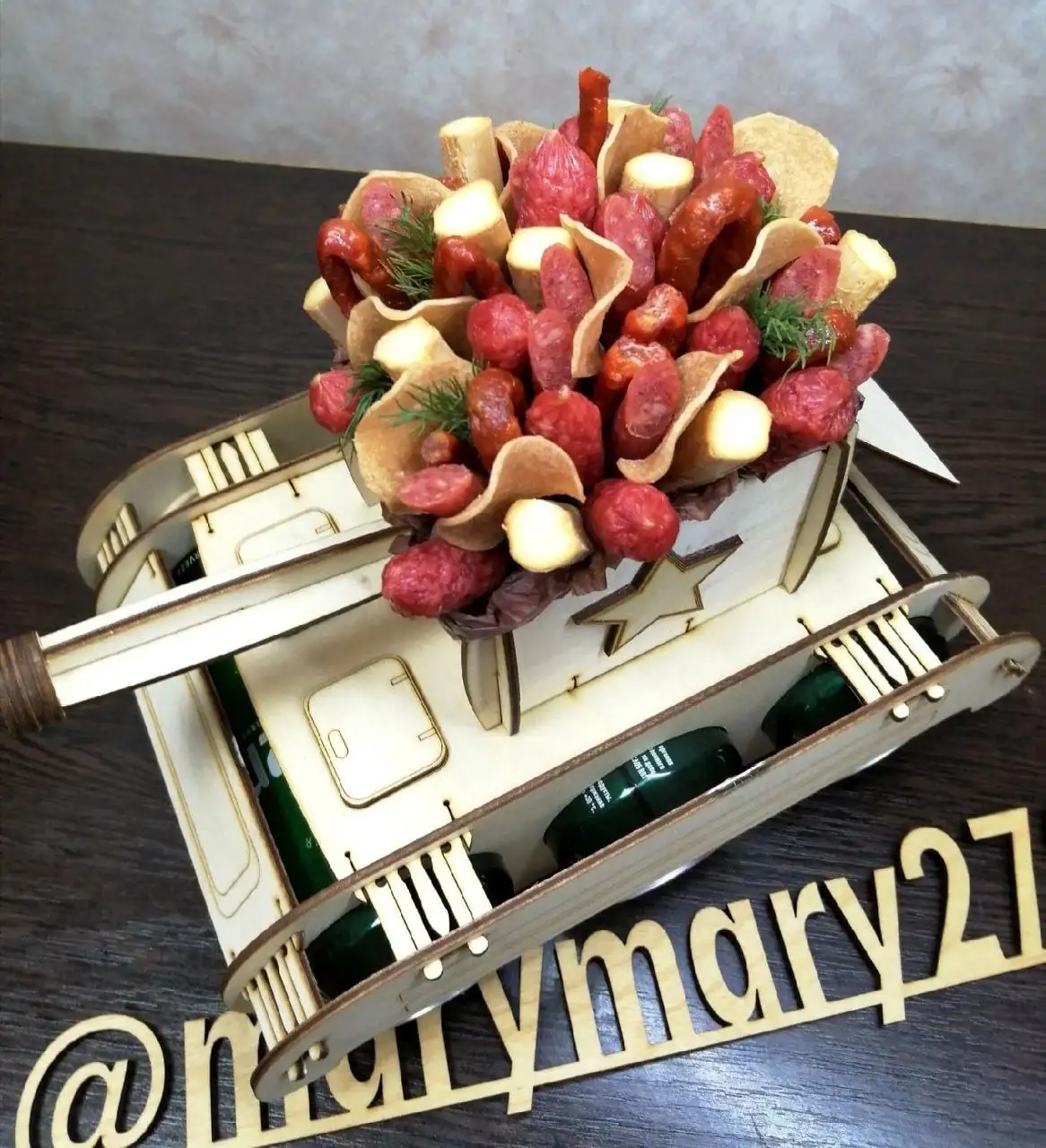 Заказ съедобных букетов к 23 февраля - Кулинарные услуги (Услуги) в Новоаннинский