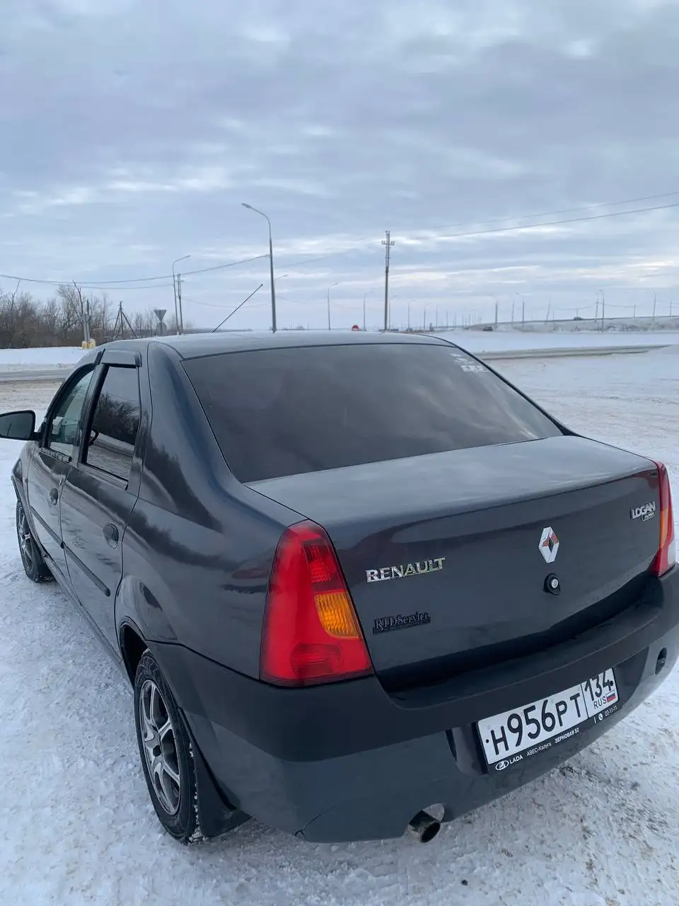 Renault Logan 2007 года - Авто в Новоаннинский