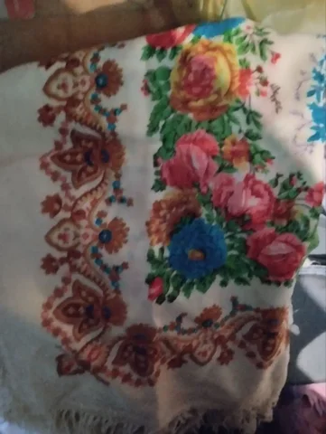 Продажа старинного шерстяного казачьего платка - Коляски в Новоаннинский