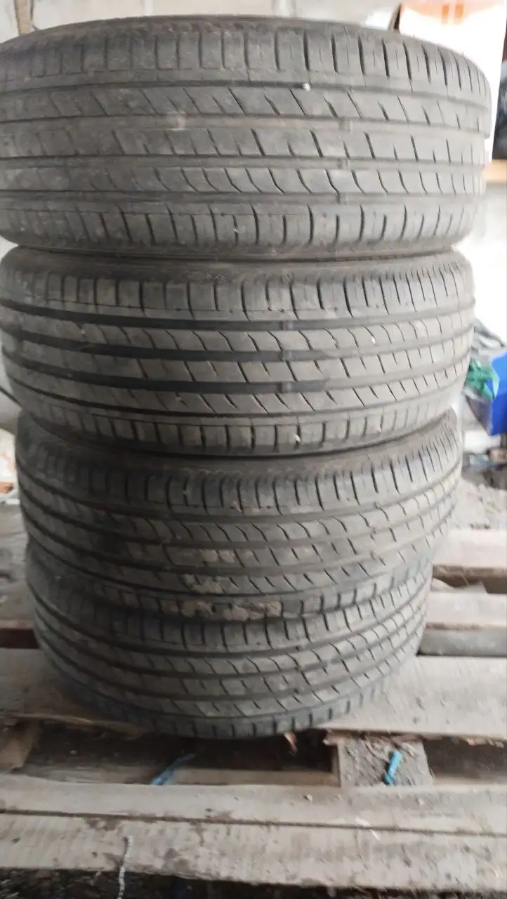 Продается летняя резина 205/55/R16 б/у - Шины и диски (Запчасти) в Новоаннинский