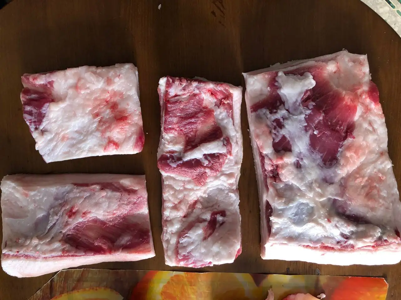 Продам свежее сало - Продукты питания (Барахолка) в Новоаннинский