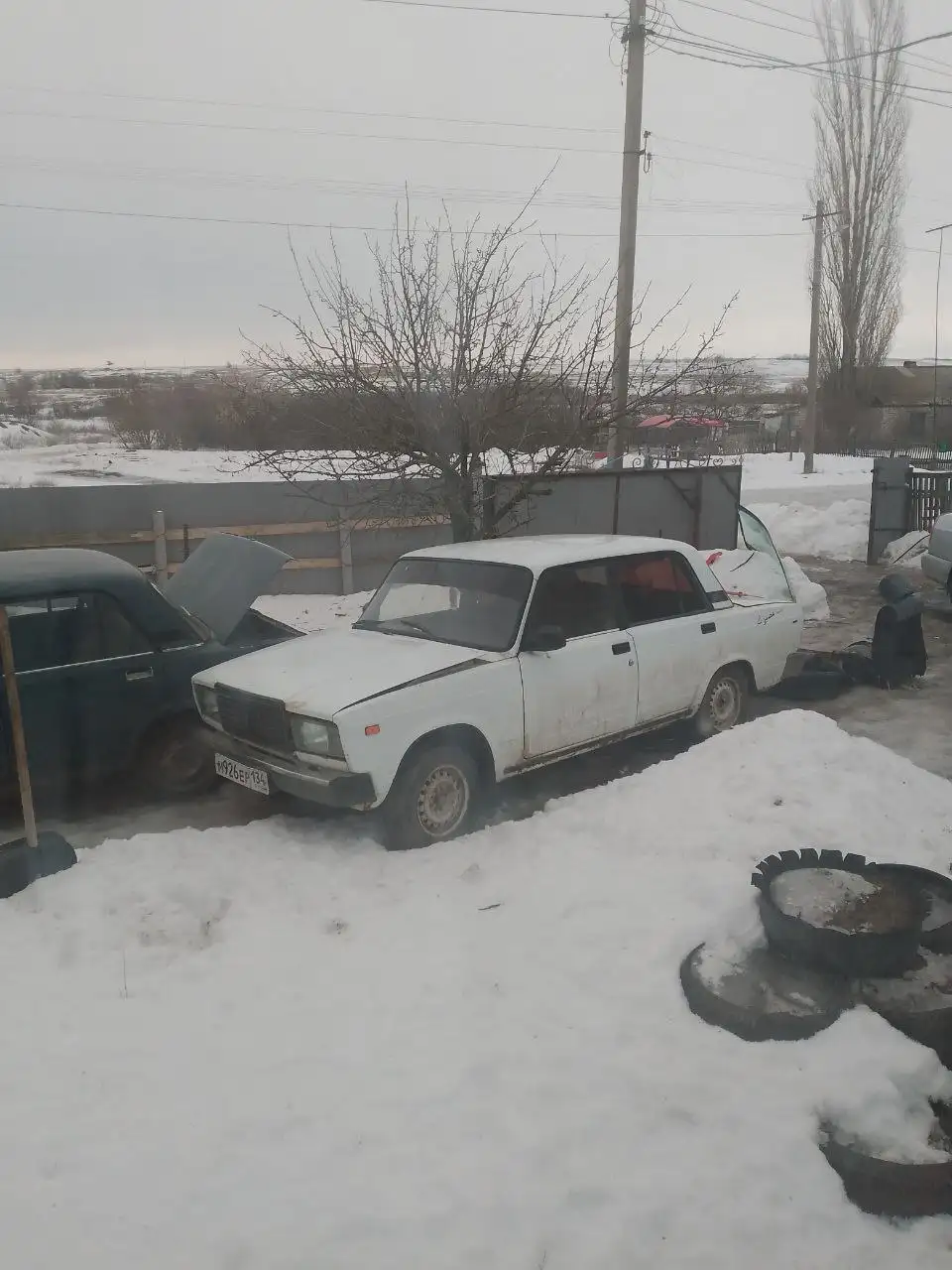 ВАЗ 2107 с заклинившим карбюратором и документами - Авто в Новоаннинский