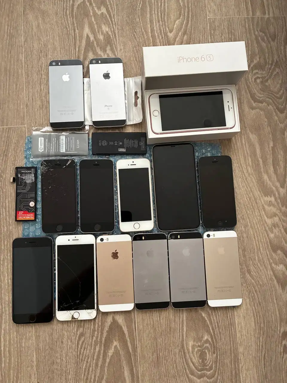 Продажа товаров на барахолке в Новоаннинском - Барахолка в Новоаннинский