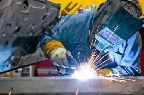 Сварочные работы по автомобилю - Авторемонт в Новоаннинский