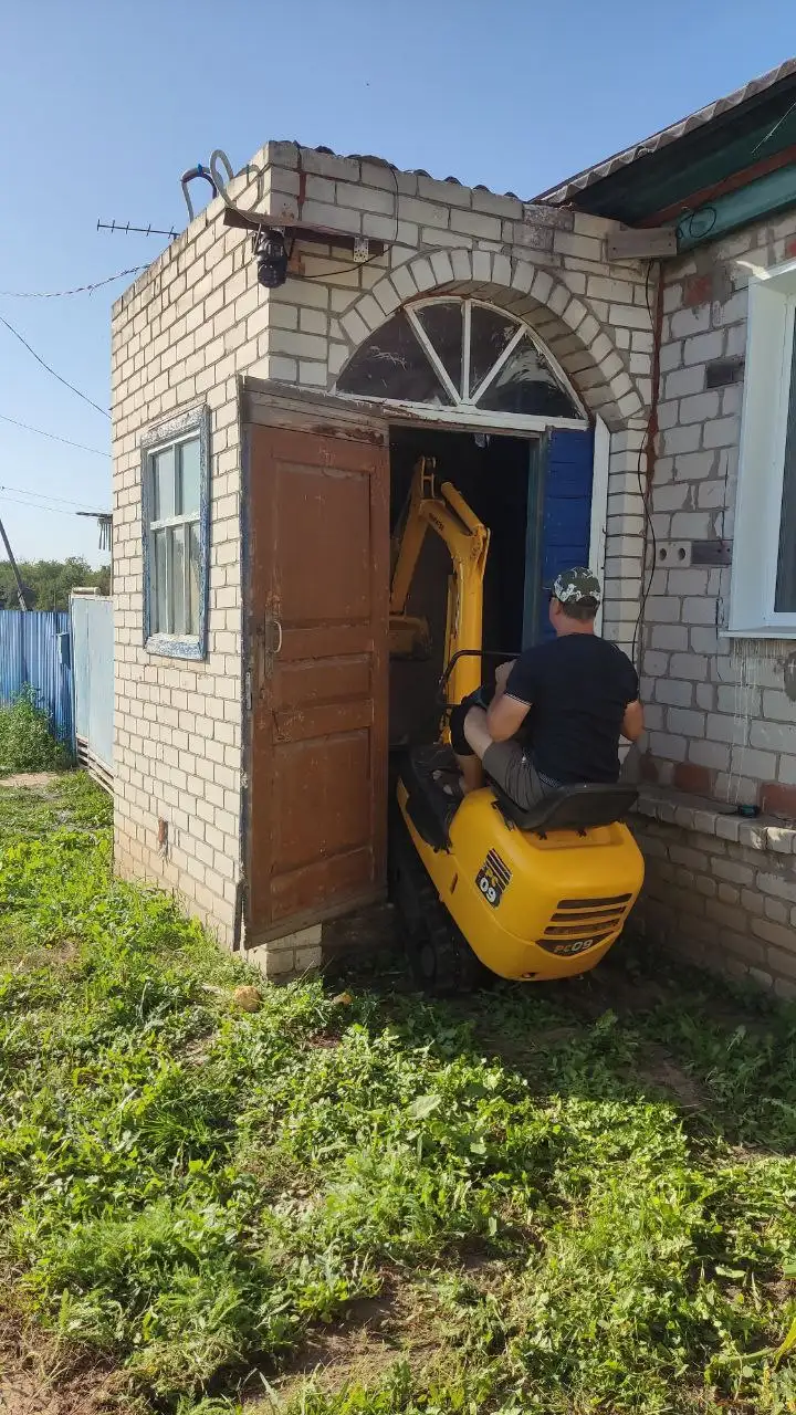 Услуги миниэкскаватора для копки ям и траншей - Строительные услуги (Услуги) в Новоаннинский