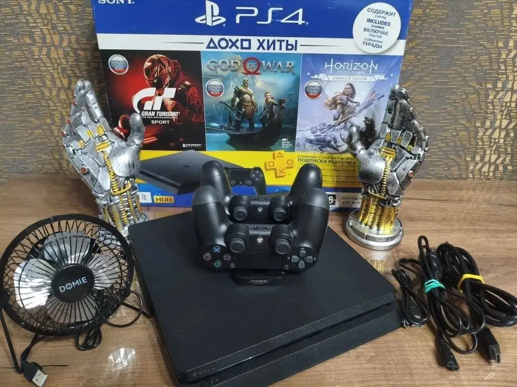 Продам Sony PlayStation 4 Slim - Игровые консоли (Электроника) в Новоаннинский