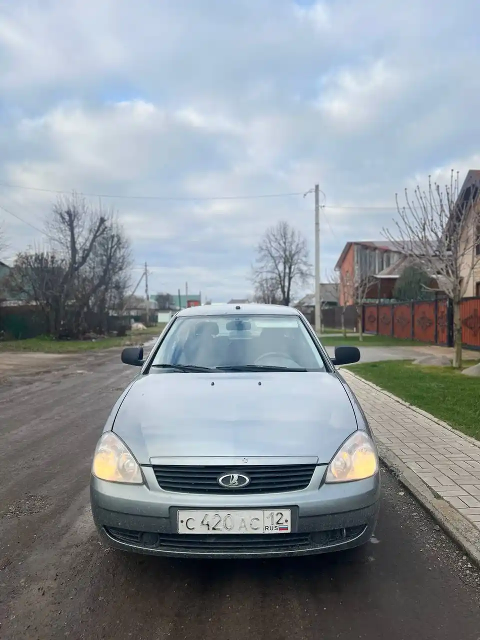 Продам Ладу Приору 2011 года