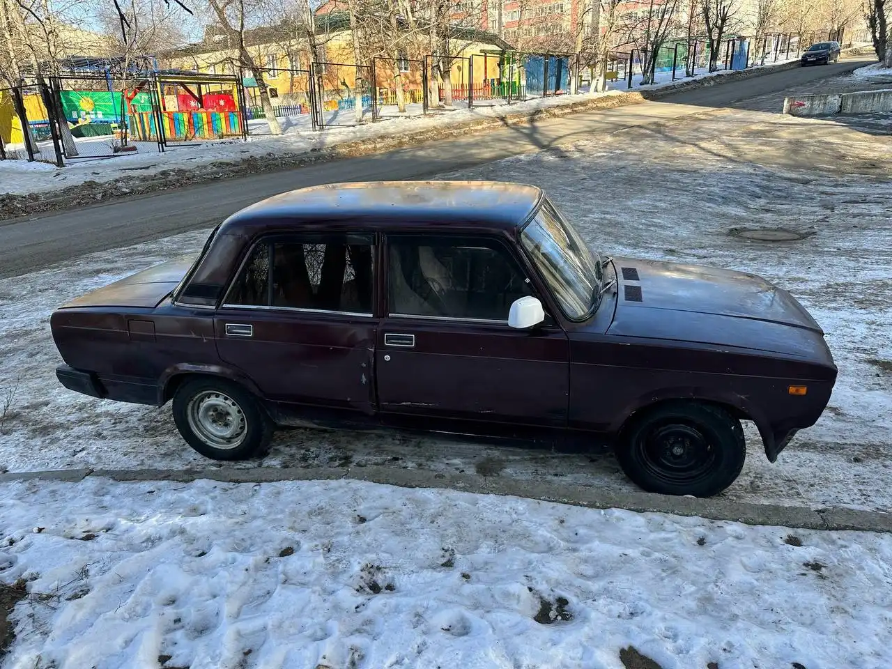 Продам Ваз 2107 2008 г инжектор