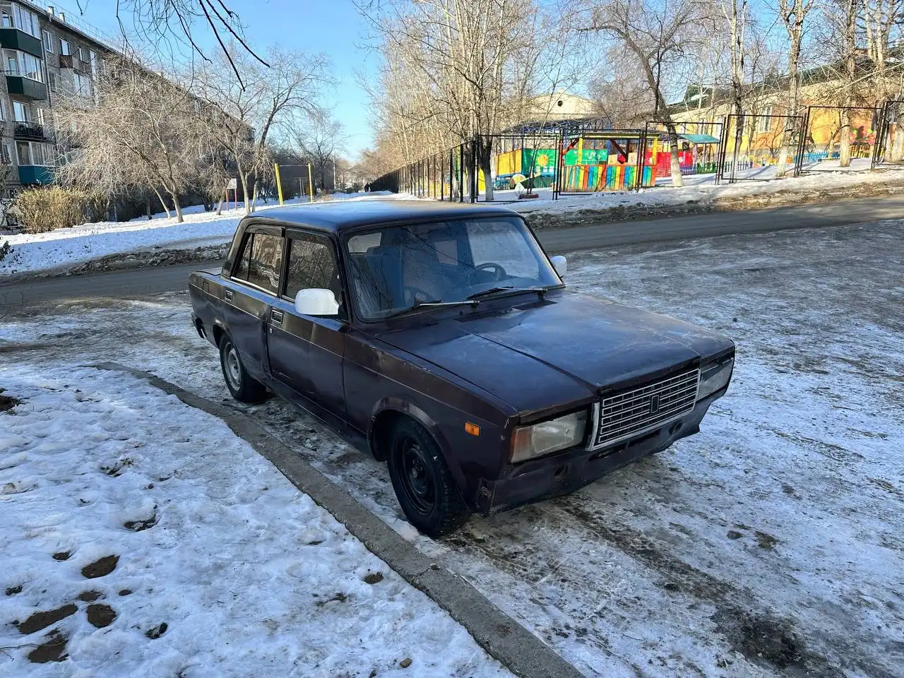 Продам Ваз 2107 2008 г инжектор