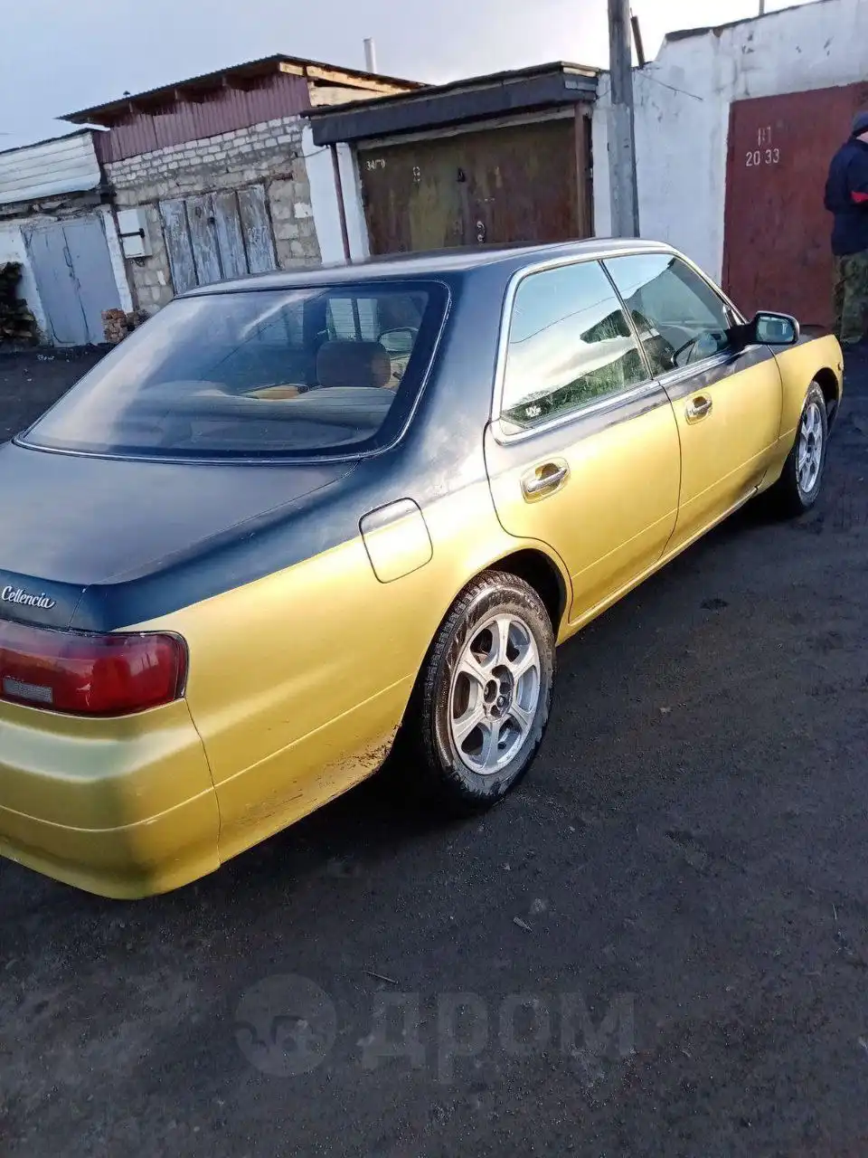 Продам Nissan LAUREL 1996 года