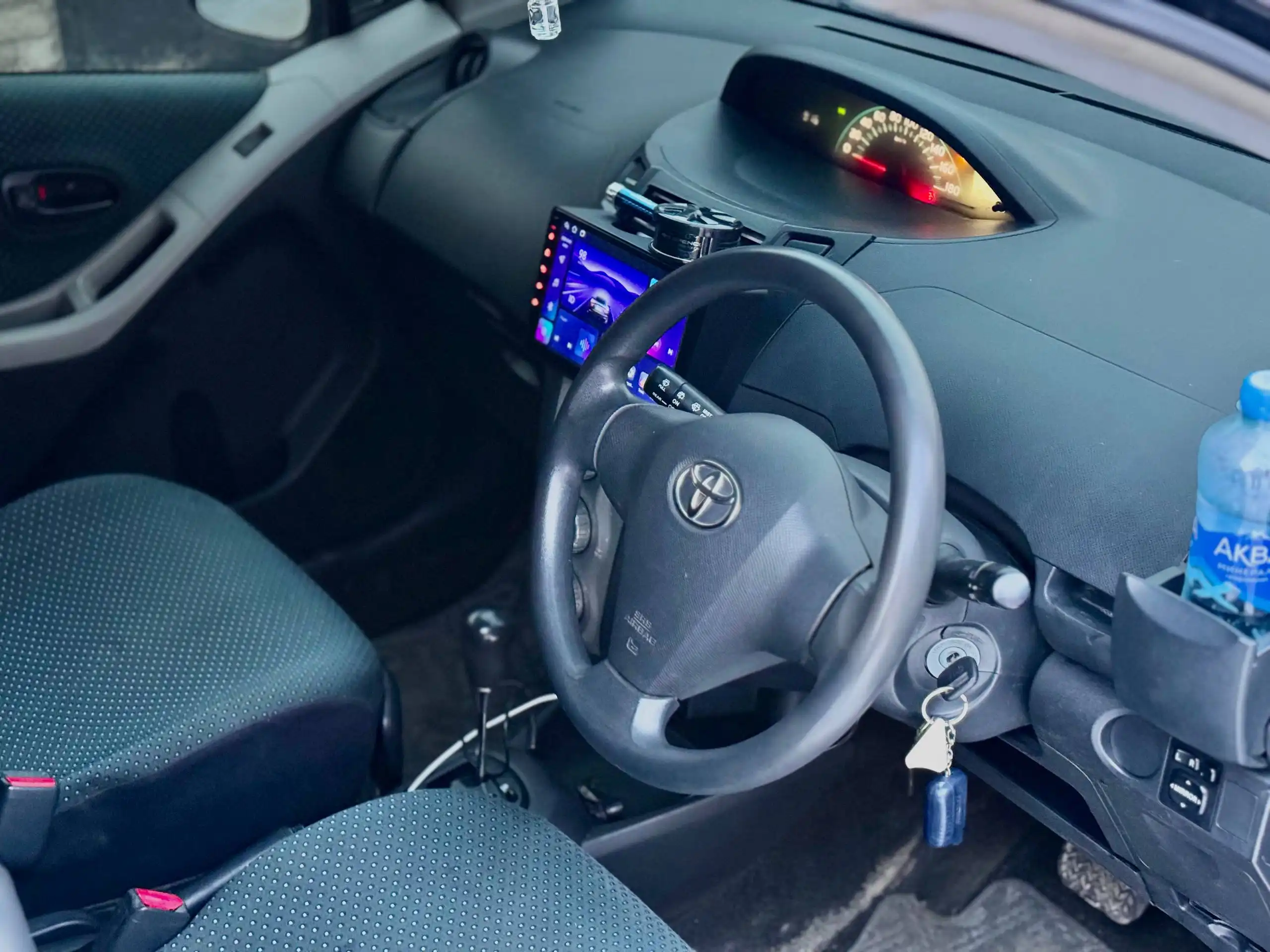 Продажа автомобиля 2005 года в Чите