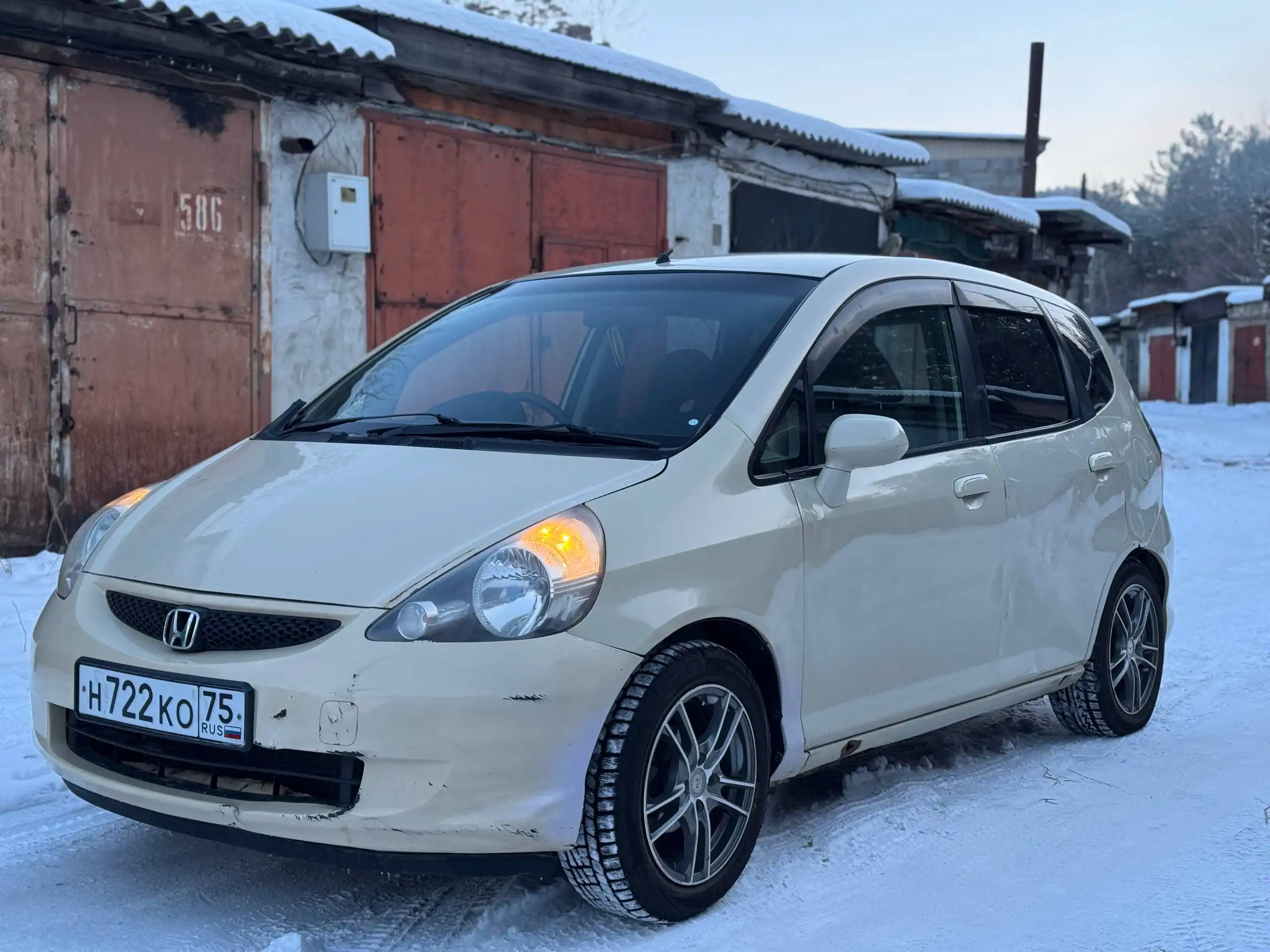 ПТС 2004 года, двигатель 1.3, на ходу