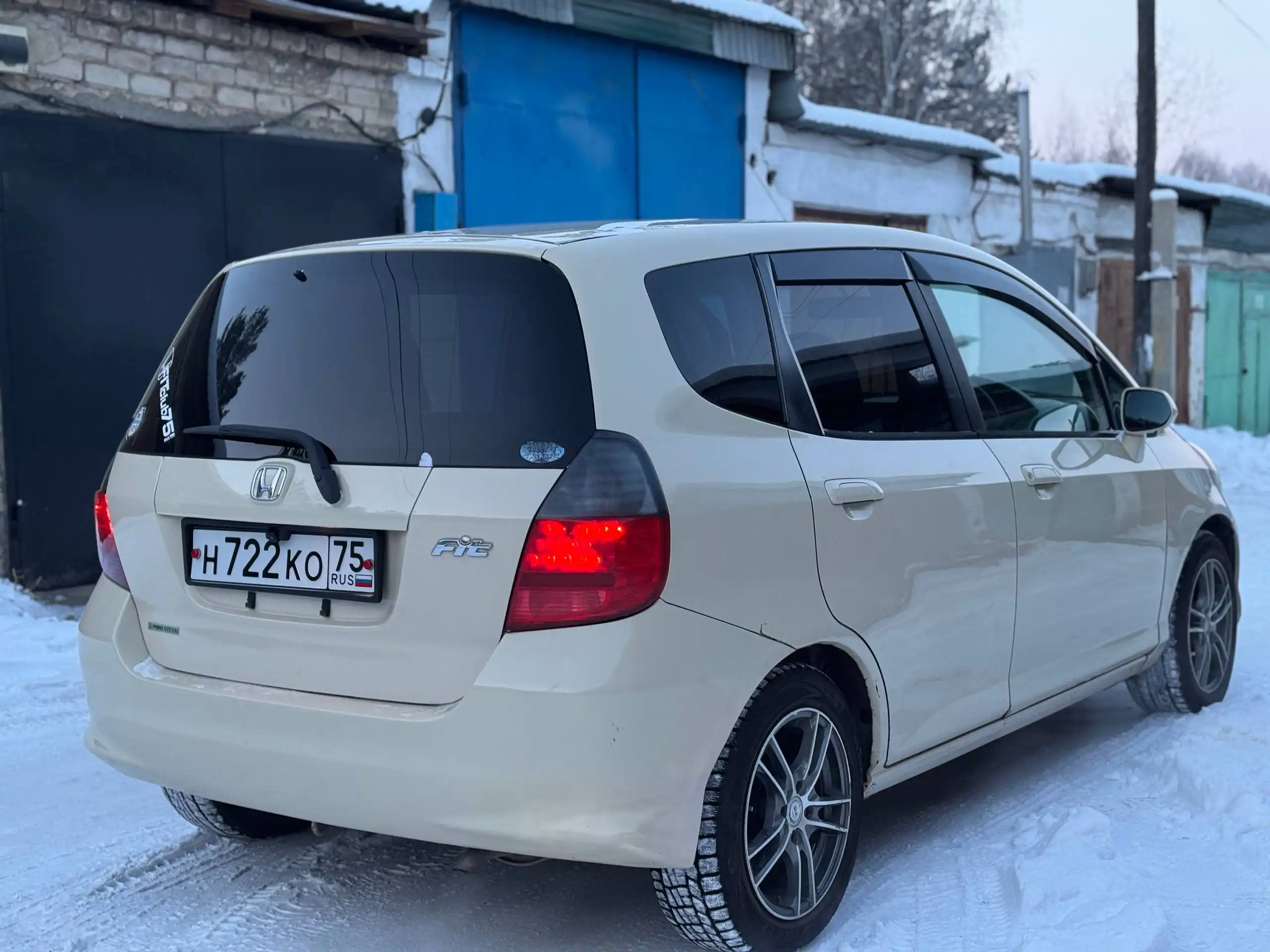 ПТС 2004 года, двигатель 1.3, на ходу