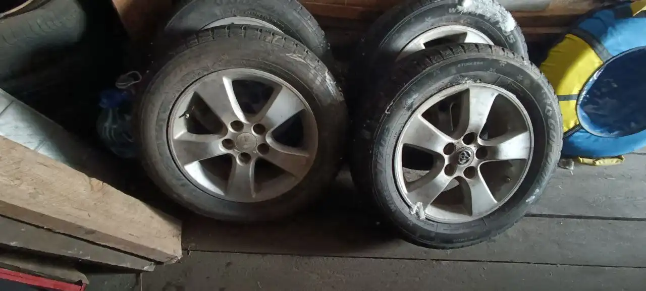 Продам стояли на марке