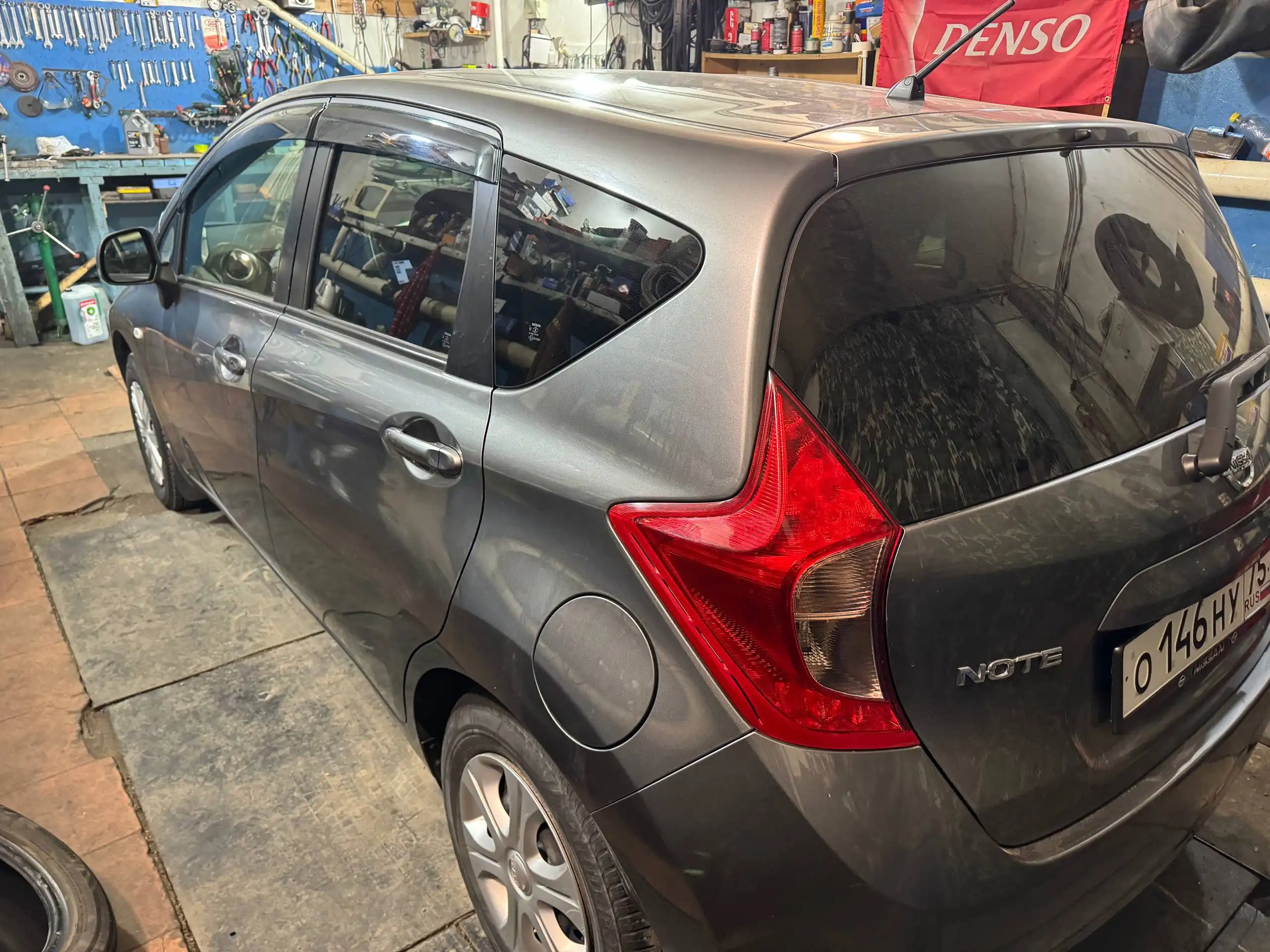 Продажа автомобиля Chevrolet Aveo 2013 года с пробегом 46 тыс. км