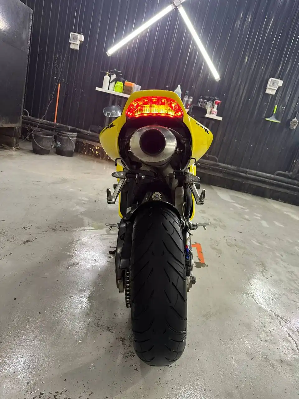 Продам автомобиль с заменой масла