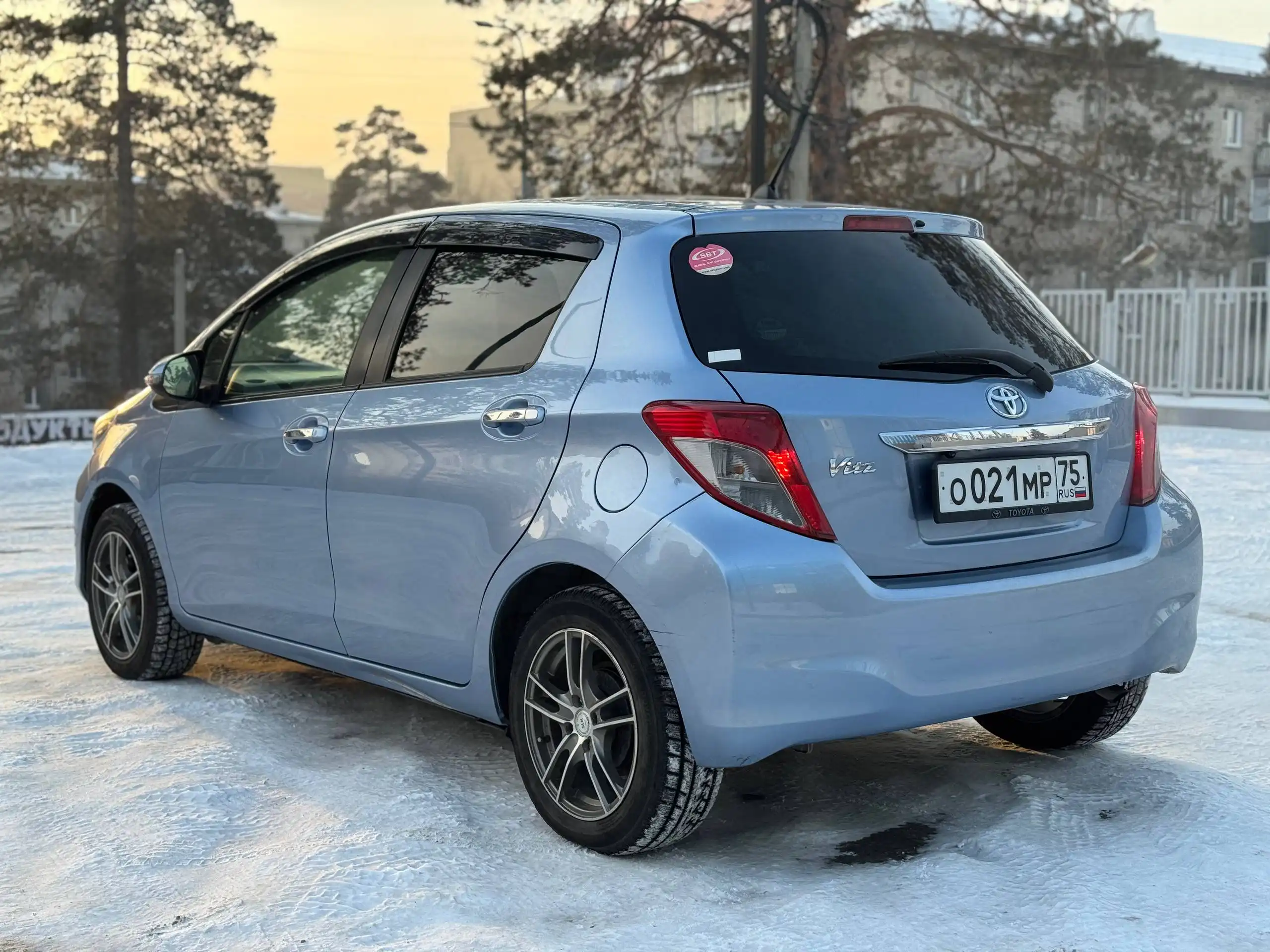 Продажа автомобиля 2013 года в Чите