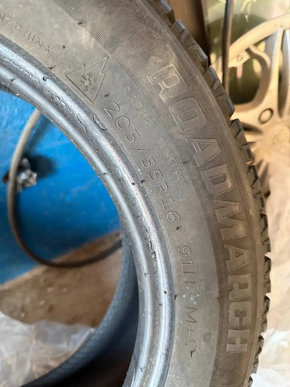 Продажа зимней нешипованной резины RoadMarch SnowRover 966 - Шины и диски (Авто) в Чита