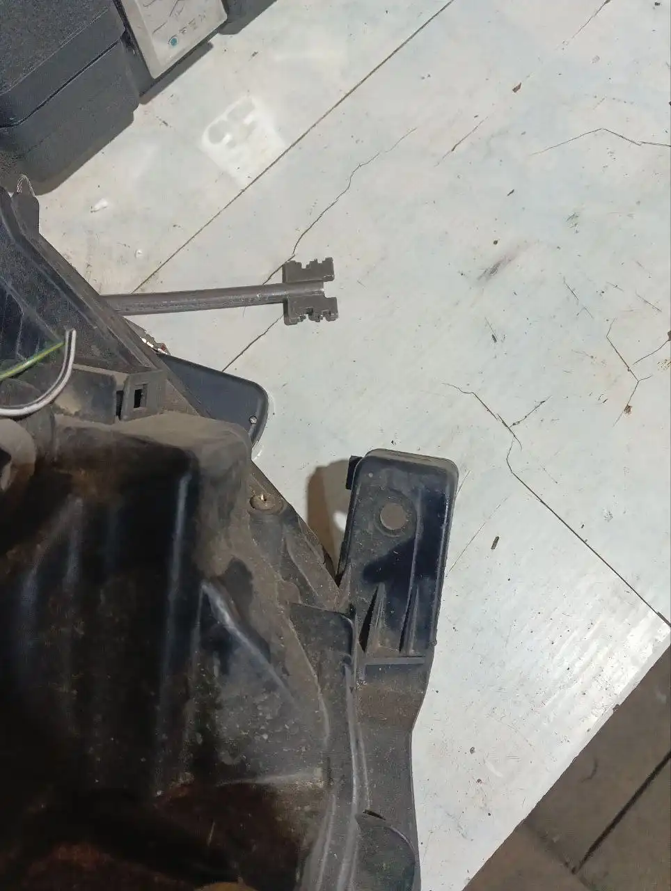 Продажа фары на ВАЗ 2110 рестайлинг - Автозапчасти (Запчасти) в Чита