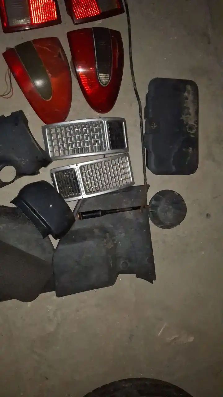 Продам детали на Волгу - Автозапчасти (Запчасти) в Сретенск