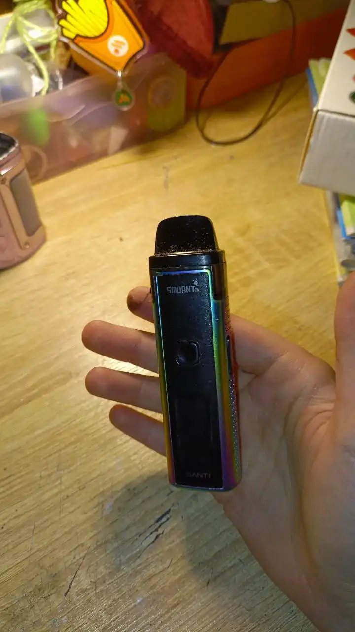 Батла и Санти в состоянии на фото