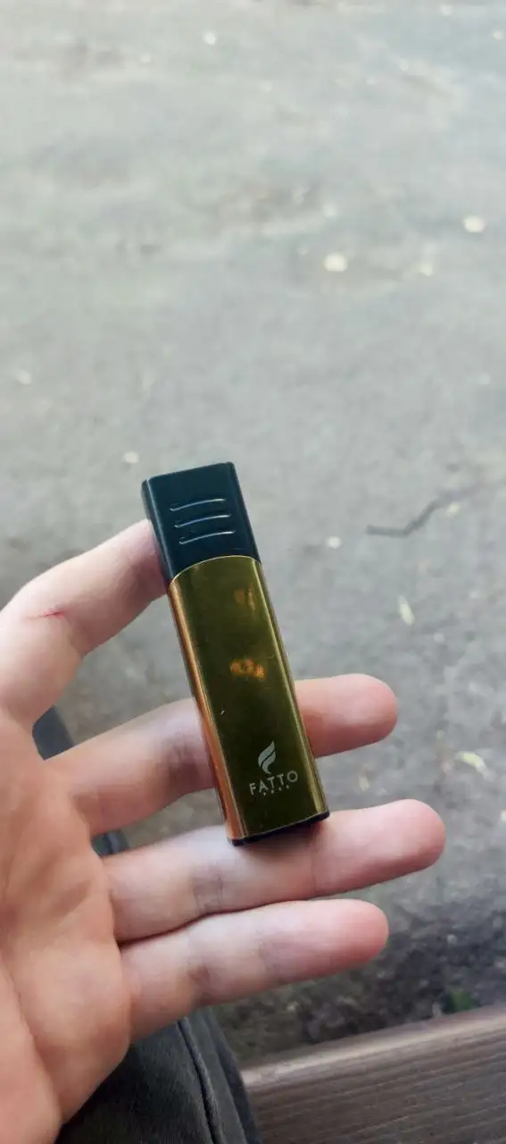 Продам FATTO состояние 8/10 - Гаджеты и аксессуары (Электроника) в Тольятти