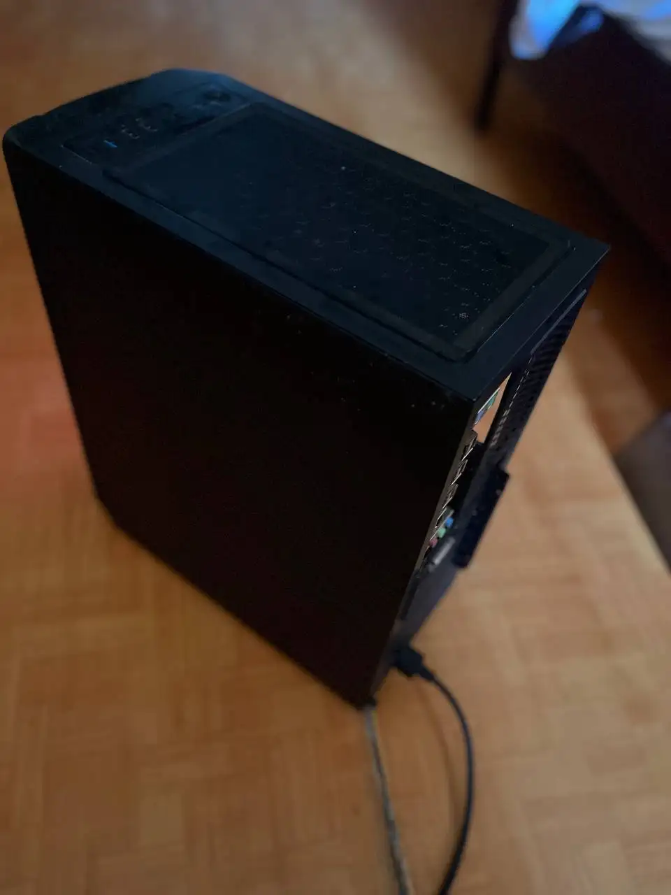 Игровой компьютер RX 580 + Xeon - Компьютеры (Электроника) в Тольятти