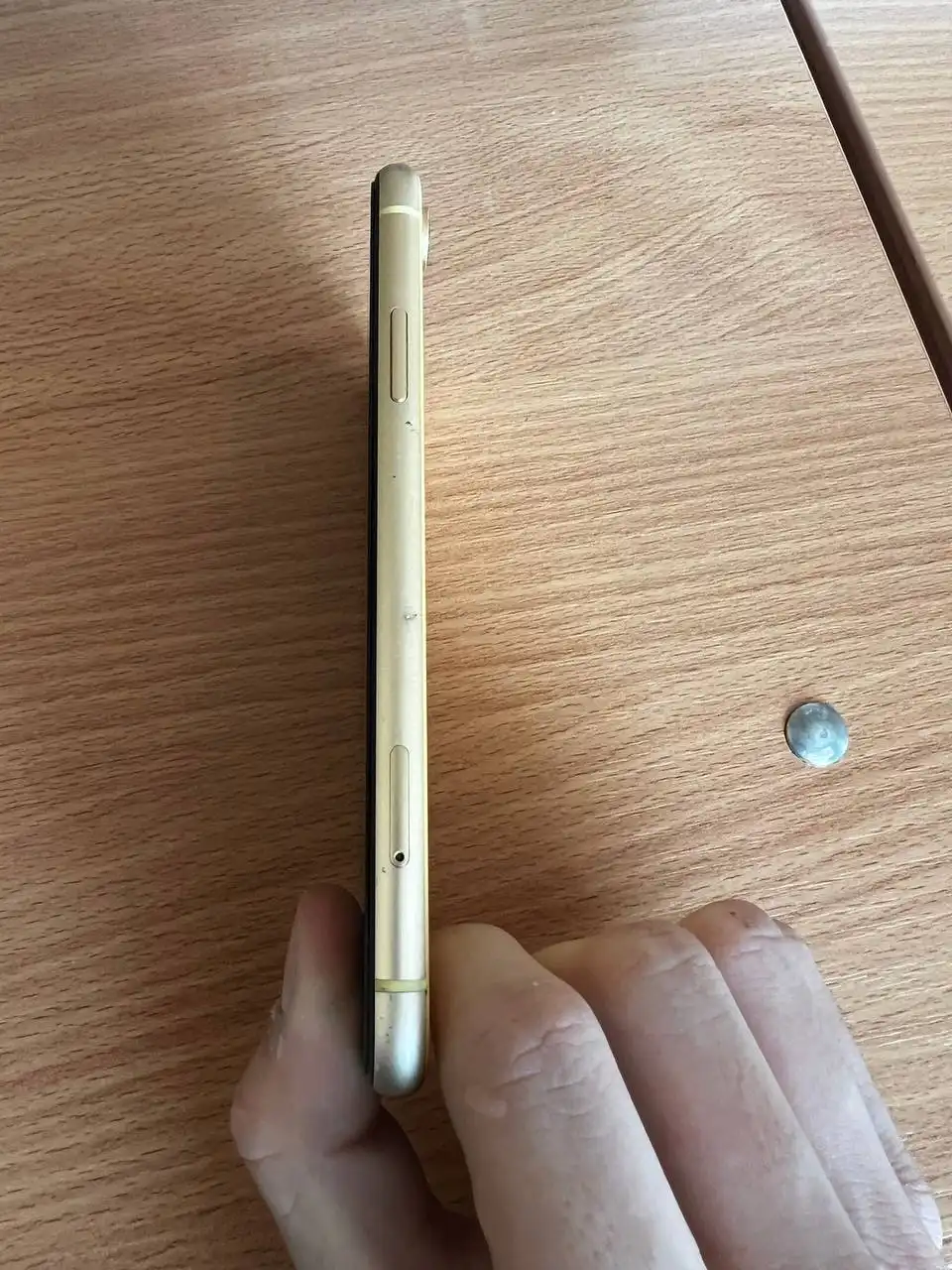 Айфон в хорошем состоянии