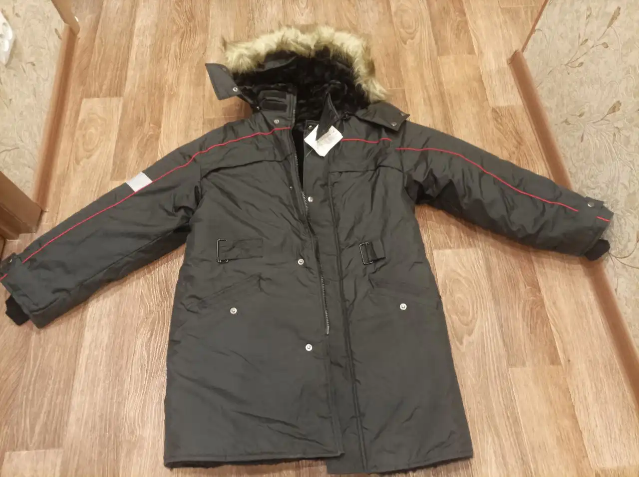 Очень тёплая зимняя куртка