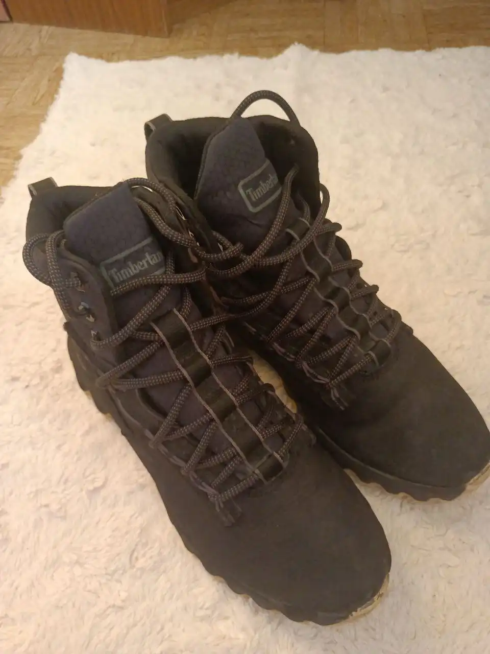 Продам обувь размер 39-40