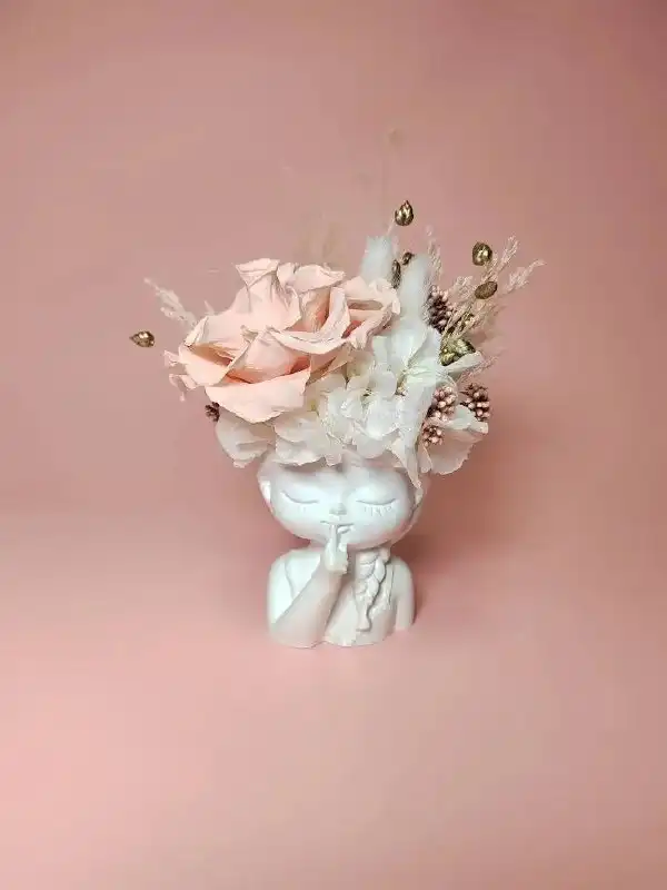 Букеты и композиции из стабилизированных цветов