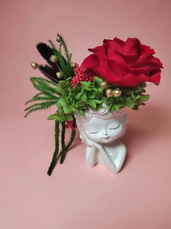 Букеты и композиции из стабилизированных цветов