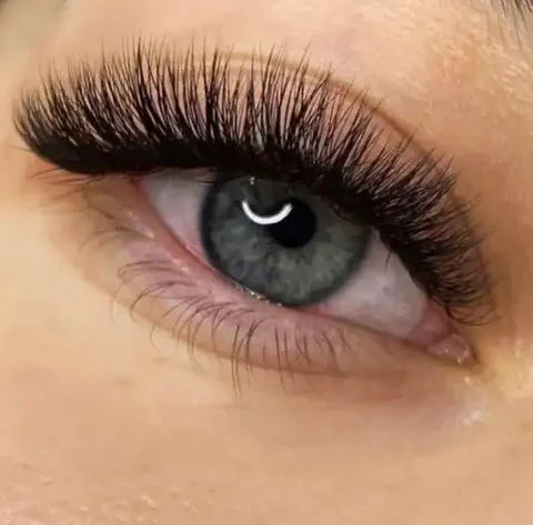 Наращивание ресничек в Нижневартовске - Красота и здоровье в Нижневартовск