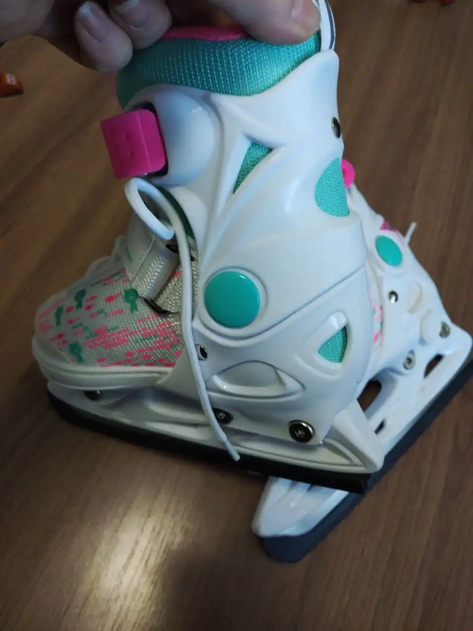 Раздвижные коньки для девочки