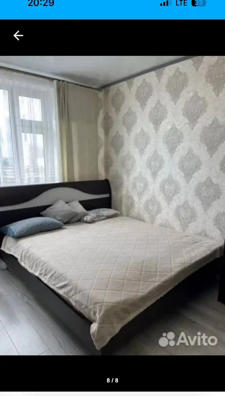 Продам спальный гарнитур, шкаф, кровать и письменный столик