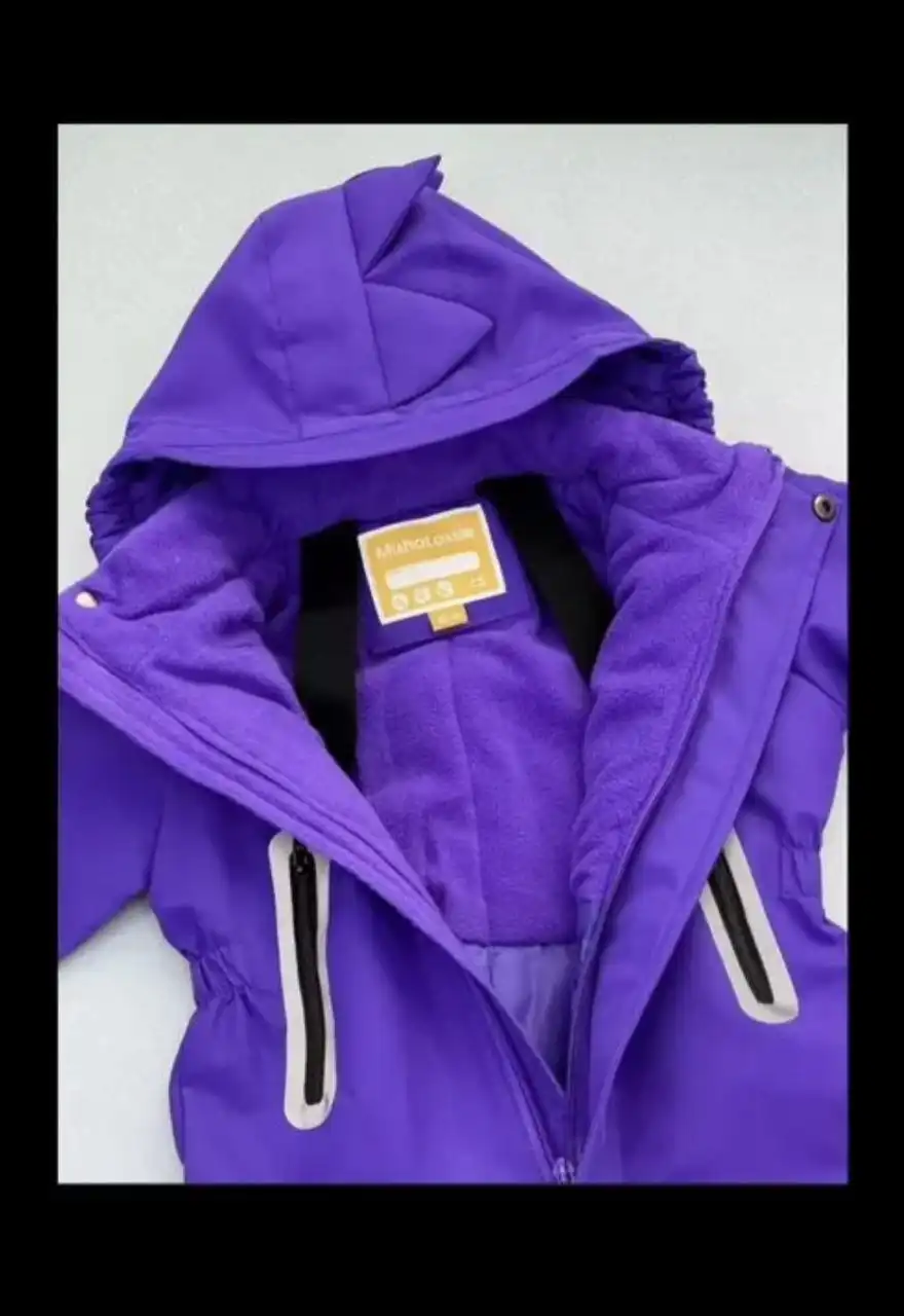 Продам демисезонный комбинезон