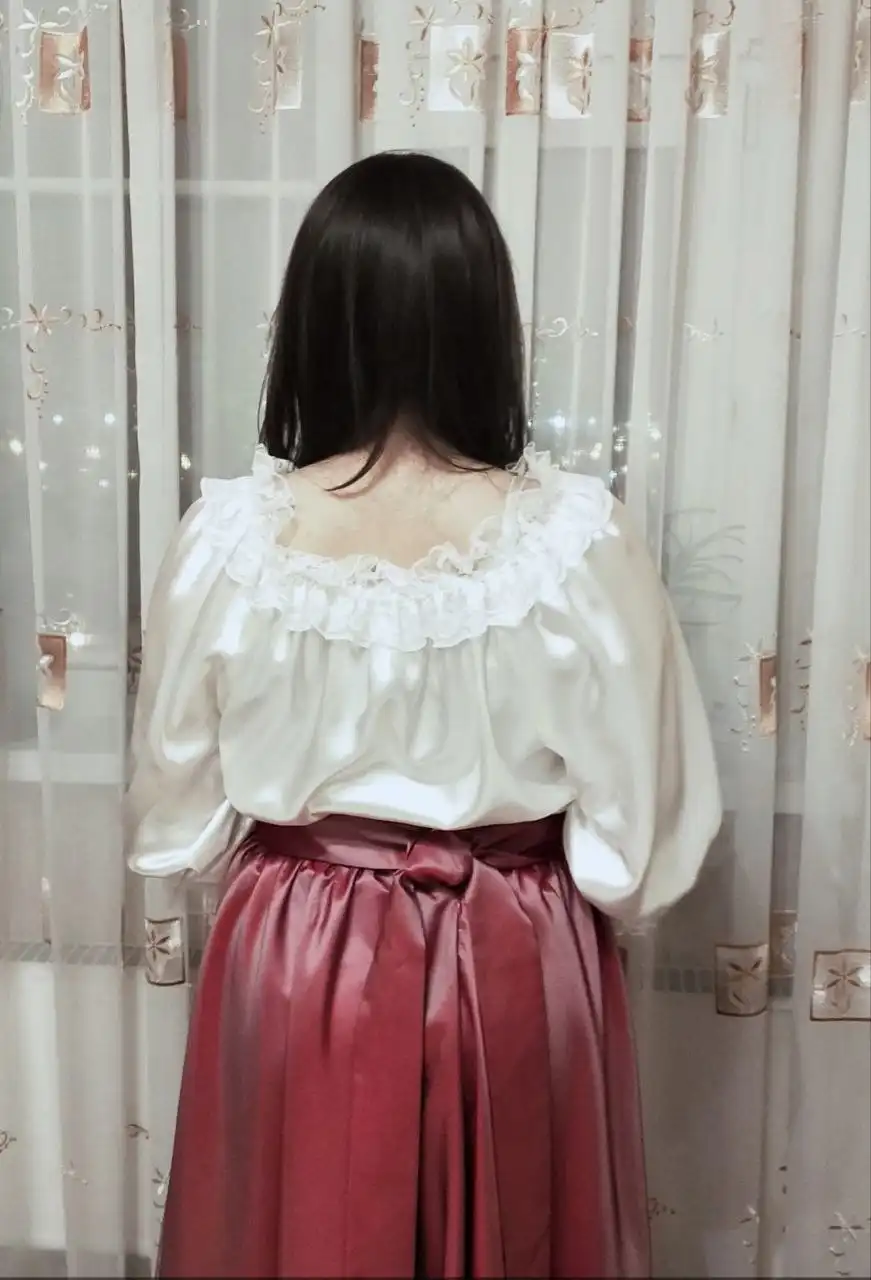 Юбка и блуза размер 44, second hand - Женская одежда (Одежда) в Нижневартовск