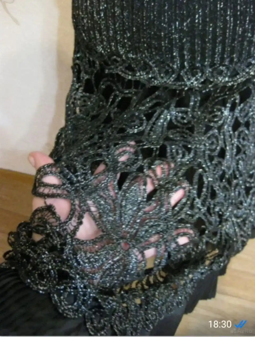 Платье нарядное черное с люрексом second hand - Платья (Одежда) в Нижневартовск