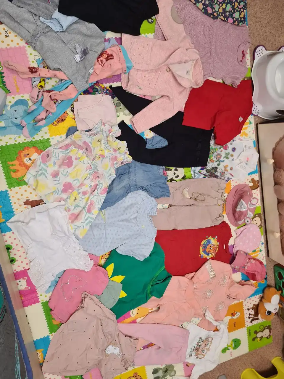 Детская одежда и обувь размеры 92-104 - Детская одежда и обувь (Барахолка) в Нижневартовск