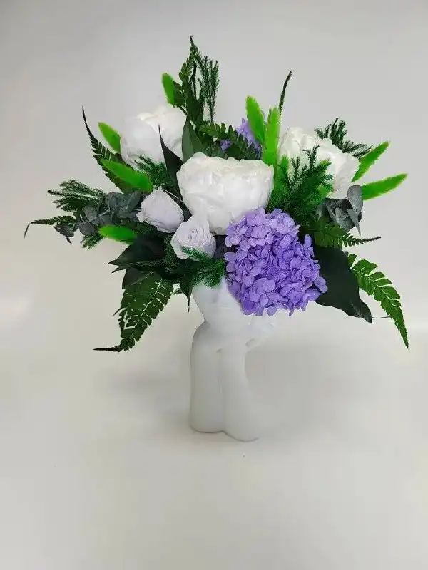 Волшебный букет из стабилизированных цветов к праздникам - Цветы (Хобби и отдых) в Нижневартовск