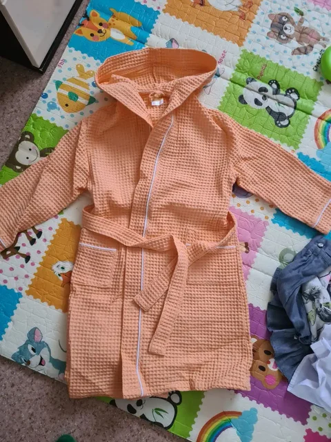 Новая одежда 116-122 размер - частное объявление в Нижневартовск