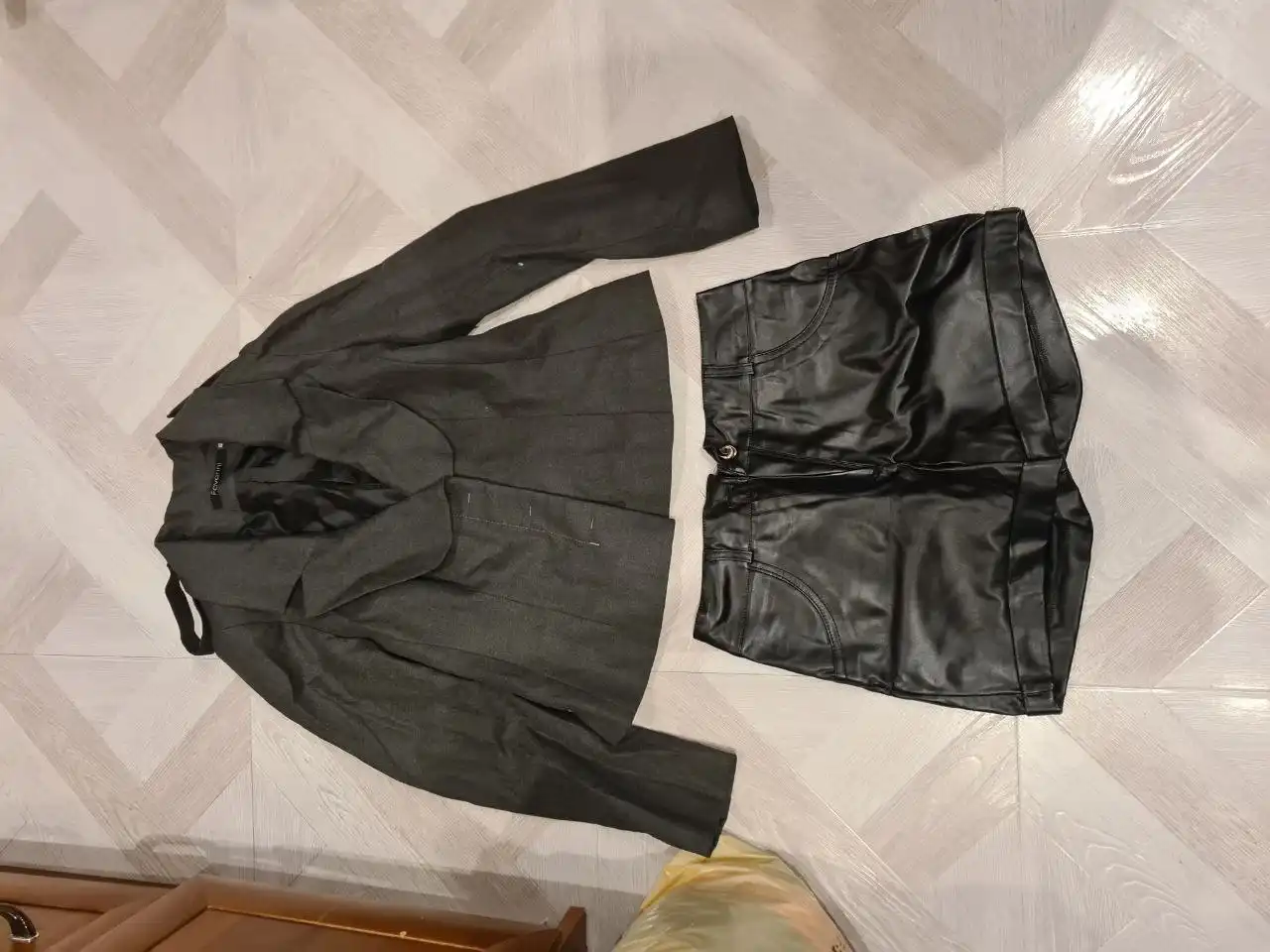 Вещи 40-44 размер пакетом - Женская одежда (Одежда) в Нижневартовск