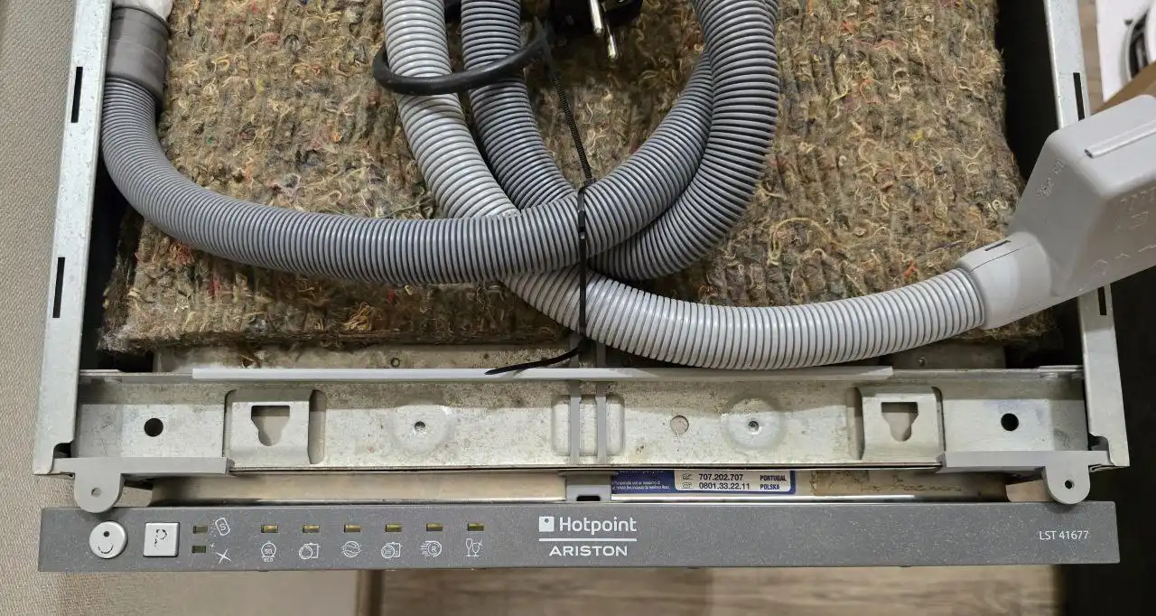 Посудомоечная машина Hotpoint-Ariston LST 41677 - Бытовая техника (Для дома и дачи) в Нижневартовск