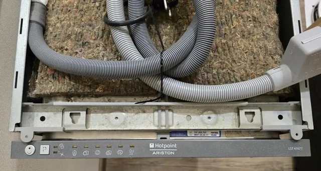 Посудомоечная машина Hotpoint-Ariston LST 41677 - Для дома и дачи в Нижневартовск