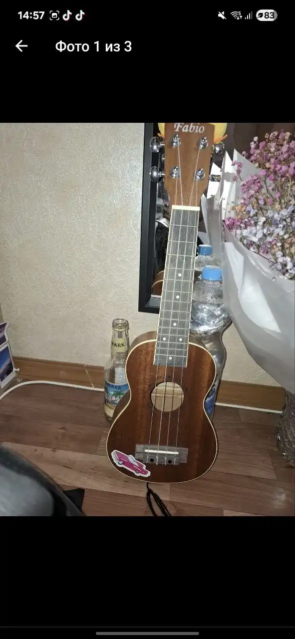 Продажа палетки теней, набора для творчества, тетради, полимерной глины, укулеле и форм для маникюра - Барахолка в Нижневартовск