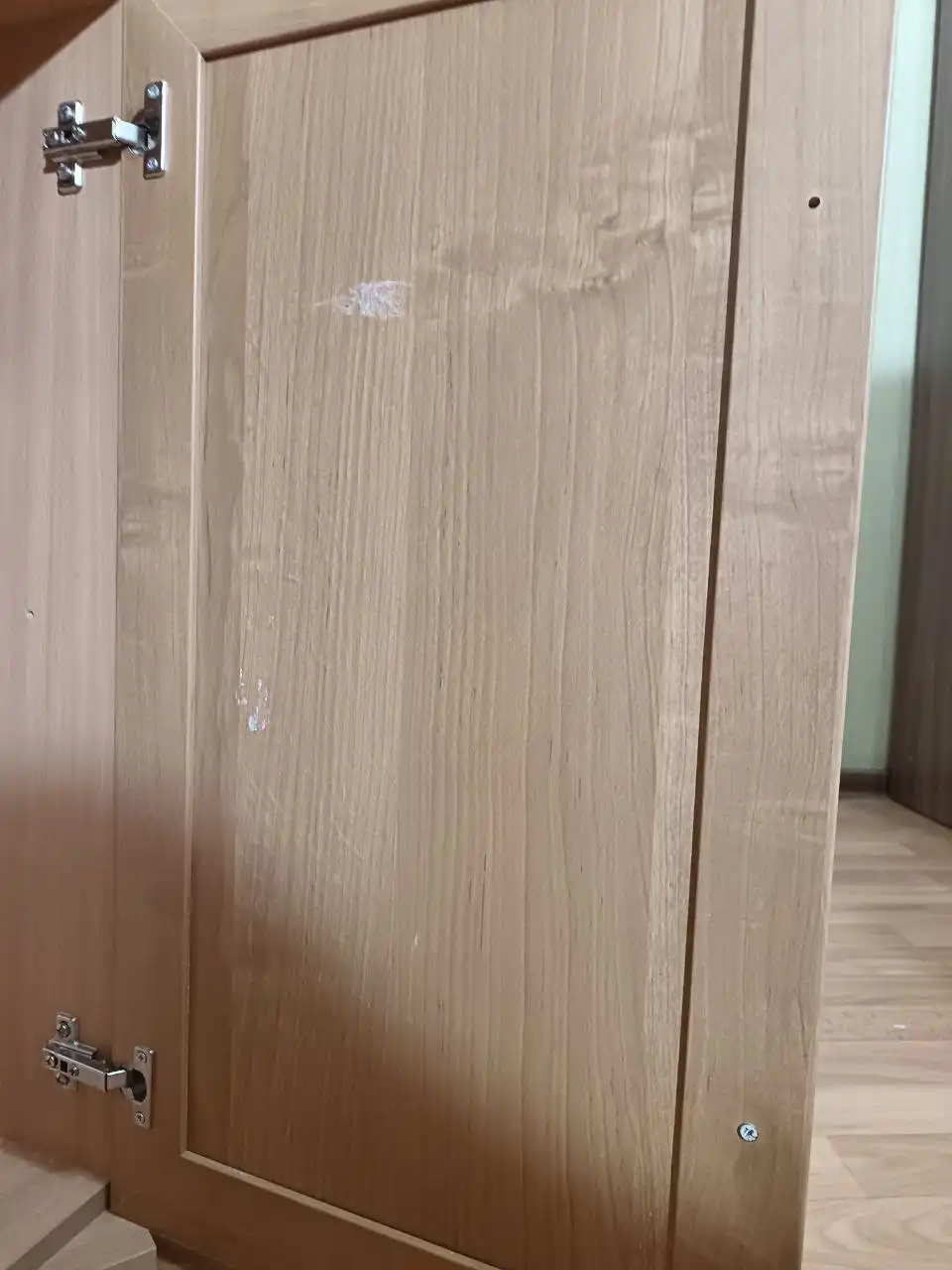 Продажа стенки и стола в хорошем состоянии - Мебель (Для дома и дачи) в Нижневартовск