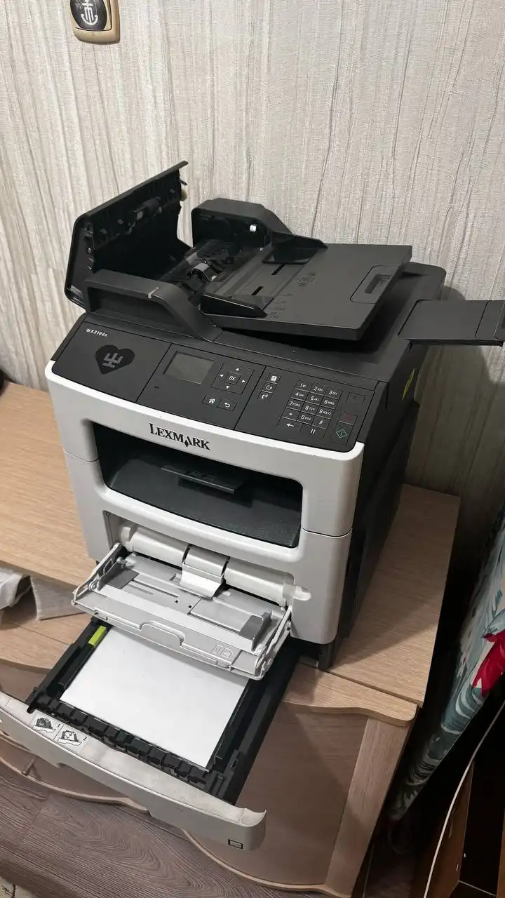 Продам профессиональный принтер - Электроника (Барахолка) в Нижневартовск