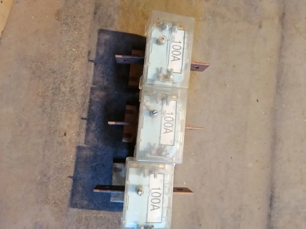 Продам трансформатор тока 100 А, ТОП-0,66 100/5, 50Гц - Барахолка в Нижневартовск