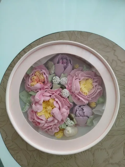 Цветочный зефир и безешки к 8 марта - Ручная работа в Нижневартовск